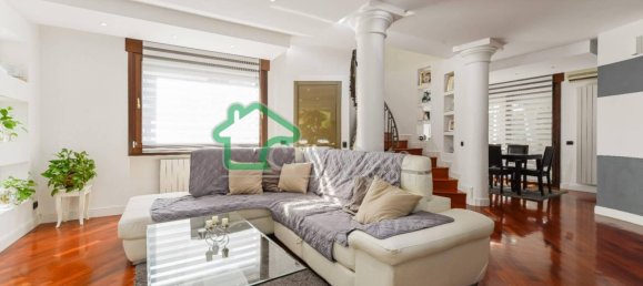 3 Schlafzimmer Villa in Cavenago d'Adda, Italy, Nr. 264779 4