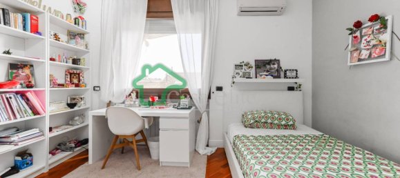 3 Schlafzimmer Villa in Cavenago d'Adda, Italy, Nr. 264779 26