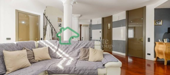 3 Schlafzimmer Villa in Cavenago d'Adda, Italy, Nr. 264779 7