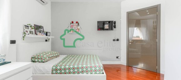 3 Schlafzimmer Villa in Cavenago d'Adda, Italy, Nr. 264779 27