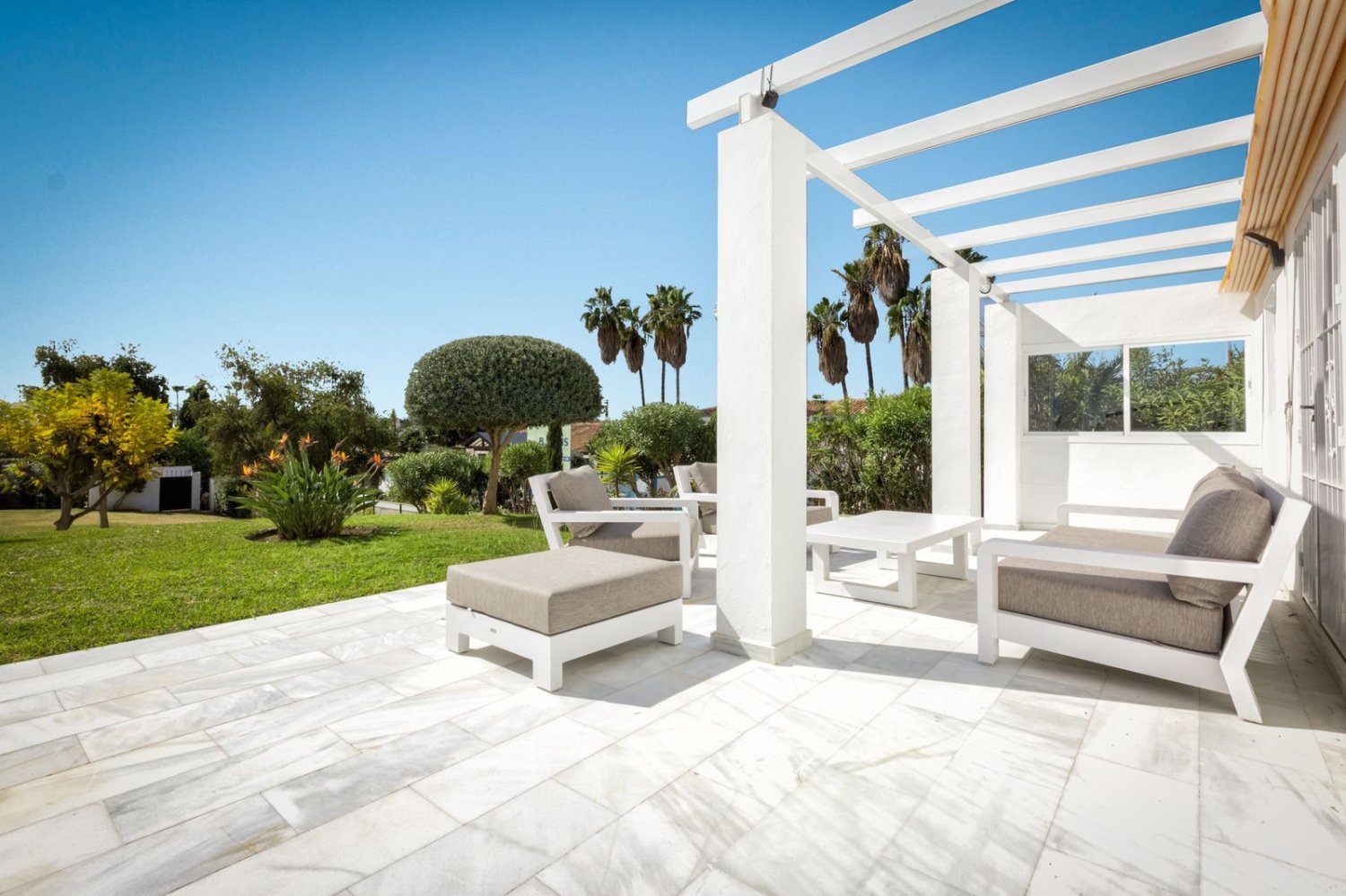 2 chambres Appartement à Marbella, Spain No. 135024