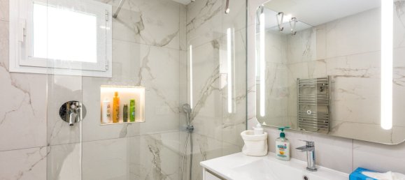 2 chambres Appartement à Marbella, Spain No. 135024 13