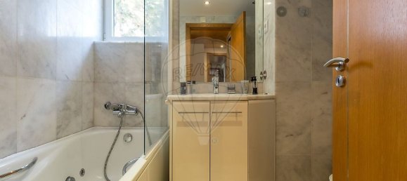 4 bedrooms Apartment in Almada, Portugal No. 117508 12