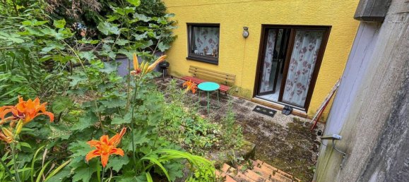 Studio in Mannheim, Germany, Nr. 331333 2