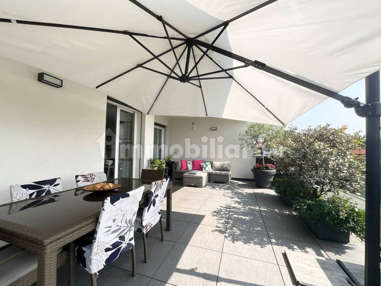 2 bedrooms Apartment in Olgiate Olona, Italy No. 343467