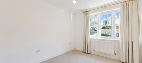 2 bedrooms Apartment in Epsom, United Kingdom No. 9701 26