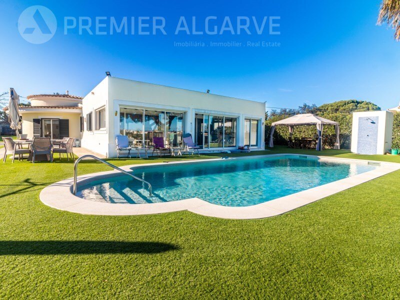 3 chambres Maison à Almancil, Portugal No. 102405