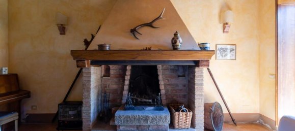 Casa de 8 dormitorios en Cortona, Italy No. 52847 13