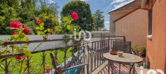 3 Schlafzimmer Haus in Rosny-sous-Bois, France, Nr. 360307 2