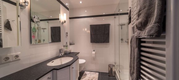 Квартира с 3 спальнями в Франкфурт на Майне, Германия № 284973 18