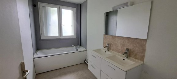 Квартира с 6 комнатами в Безан, Франция № 64924 6