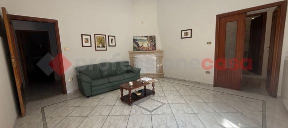 6 bedrooms House in Cervinara, Italy No. 336067 4