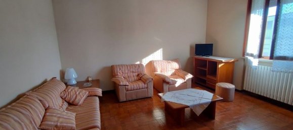 13 rooms House in Campegine, Italy No. 10490 25