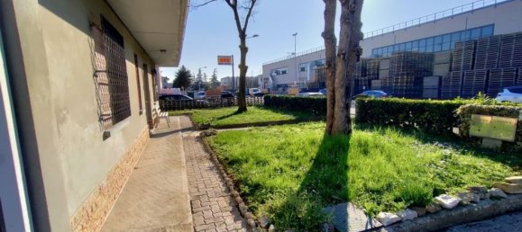 13 rooms House in Campegine, Italy No. 10490 6