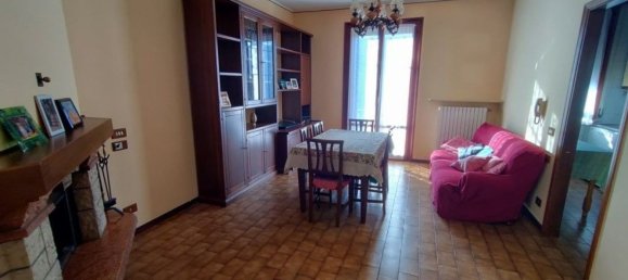 13 rooms House in Campegine, Italy No. 10490 15