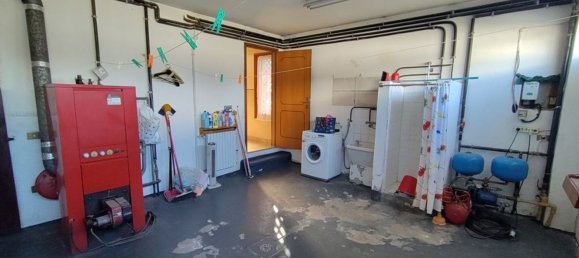 13 rooms House in Campegine, Italy No. 10490 49