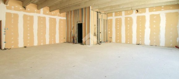  مكتب في Cazzago San Martino, Italy 150متر مربع رقم 209377 3