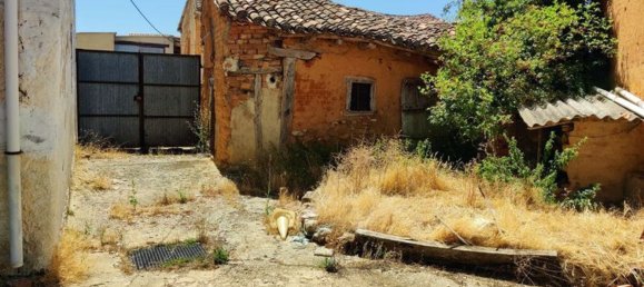 5 bedrooms House in Palencia, Spain No. 115931 2