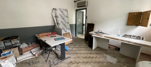 600m² Warehouse in Finale Ligure, Italy No. 251638 11