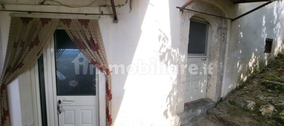 2 Schlafzimmer Haus in Picinisco, Italy, Nr. 170661 2