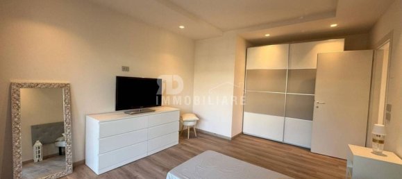 2 Schlafzimmer Wohnung in Riccione, Italy, Nr. 366047 15