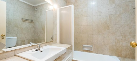 4 Schlafzimmer Wohnung in Porto, Portugal, Nr. 116094 25