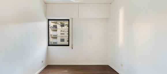 4 Schlafzimmer Wohnung in Porto, Portugal, Nr. 116094 16