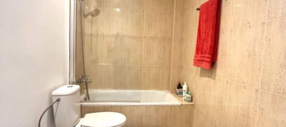 Apartamento de 3 dormitorios en Terrassa, Spain No. 167582 19