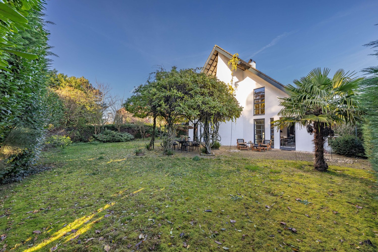 3 Schlafzimmer Haus in Düsseldorf, Germany, Nr. 19495