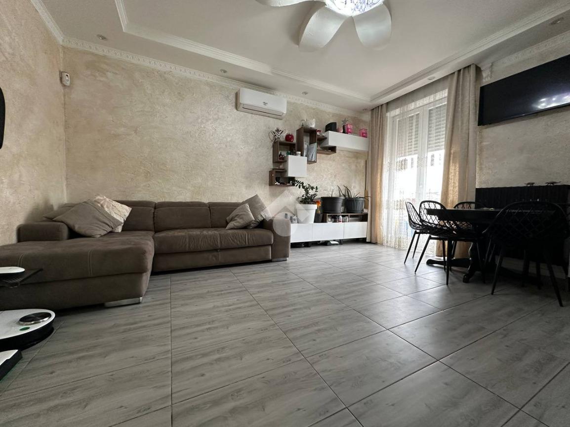 3 rooms Apartment in Bussero, Italy No. 38779