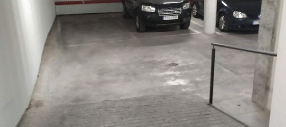 Garage à Madrid, Spain 13m² No. 143877 2