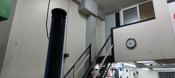 148m² Commercial property in Vigo, Spain No. 150048 3