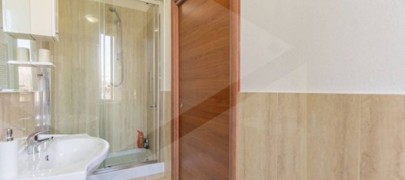 Квартира с 2 комнатами в Милан, Италия № 241648 22