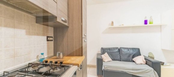 Квартира с 2 комнатами в Милан, Италия № 241648 7