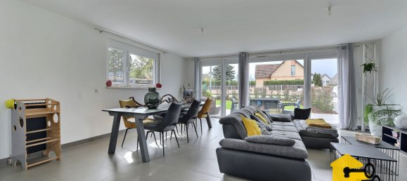 Casa de 3 dormitorios en Kembs, France No. 271066 2