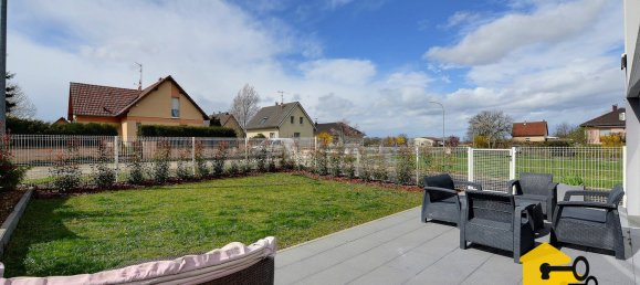 Casa de 3 dormitorios en Kembs, France No. 271066 11