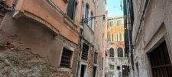 3 rooms Apartment in Venice, Italy No. 228431 22