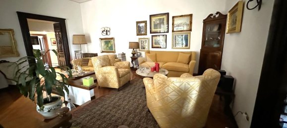 7-salle Appartement à Naples, Italy No. 148522 17