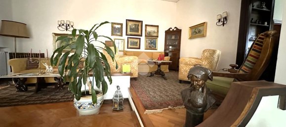 7-salle Appartement à Naples, Italy No. 148522 15