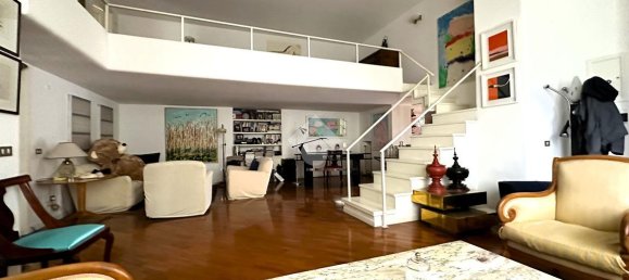 7-salle Appartement à Naples, Italy No. 148522 24