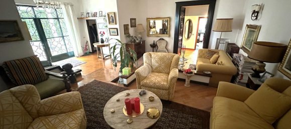 7-salle Appartement à Naples, Italy No. 148522 18