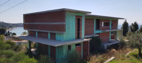 5 Schlafzimmer Villa in Chalkidiki, Greece, Nr. 5075 13