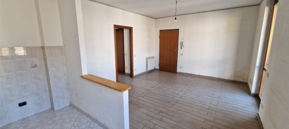 Apartamento de 2 divisões em Cuggiono, Italy N.º 2199 3