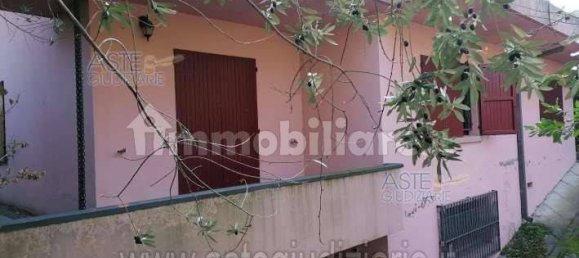 Villa de 2 dormitorios en Misano Adriatico, Italy No. 13279 24