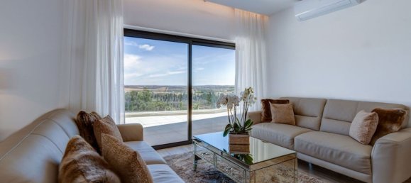 4 bedrooms House in Budens, Portugal No. 130023 11