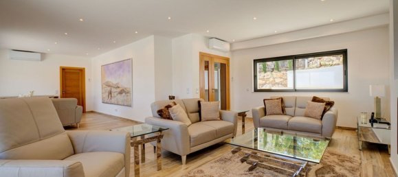 4 bedrooms House in Budens, Portugal No. 130023 9