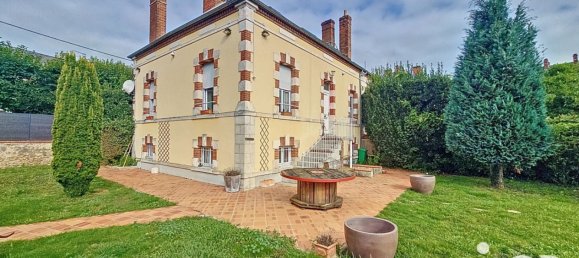 Вилла с 4 спальнями в Жьен, Франция № 241568 3