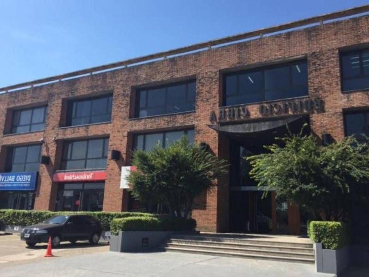 328m² Office in Pilar, Argentina No. 29147