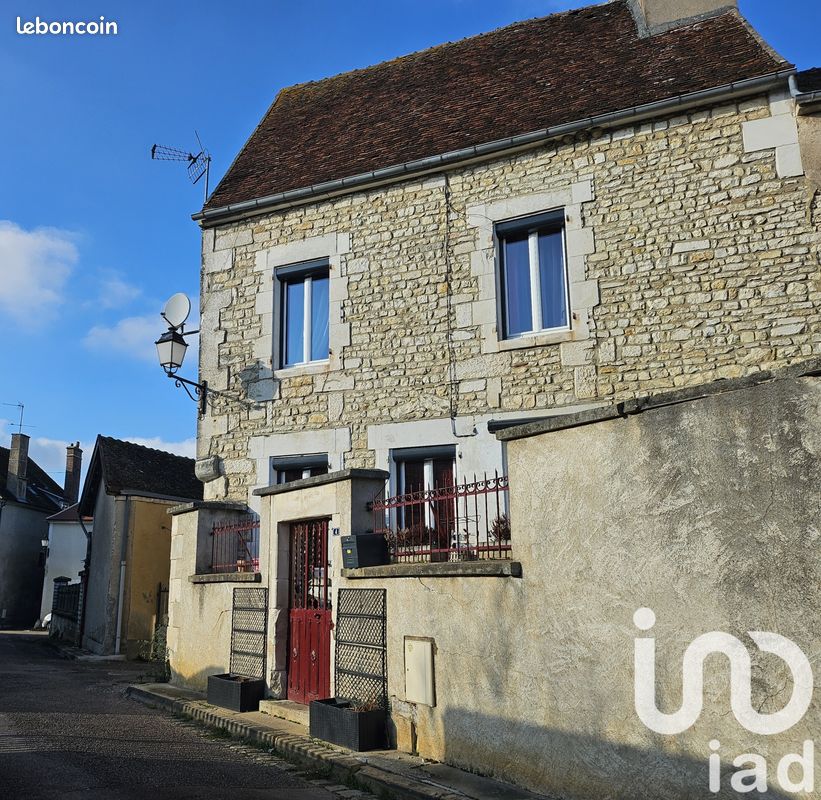 2 غرف نوم تاون هاوس في Coulanges-la-Vineuse, France رقم 276107
