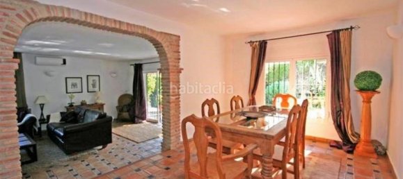 4 Schlafzimmer Villa in Marbella, Spain, Nr. 123832 13